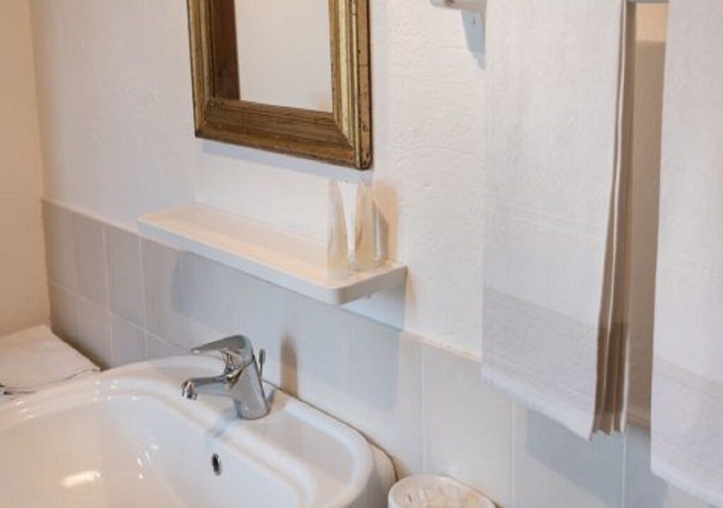 Photo of Bathroom in Todi