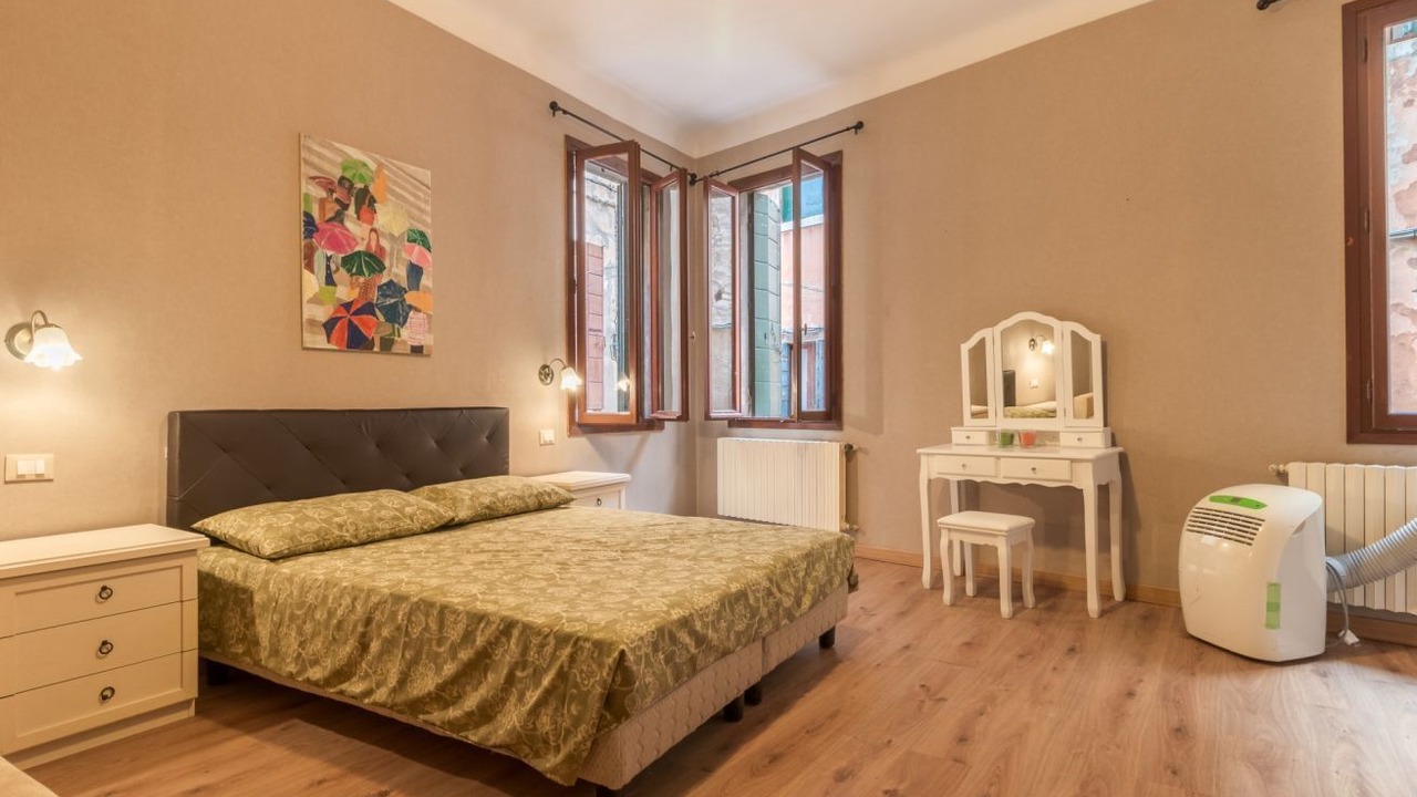Photo of Bedroom in San Polo