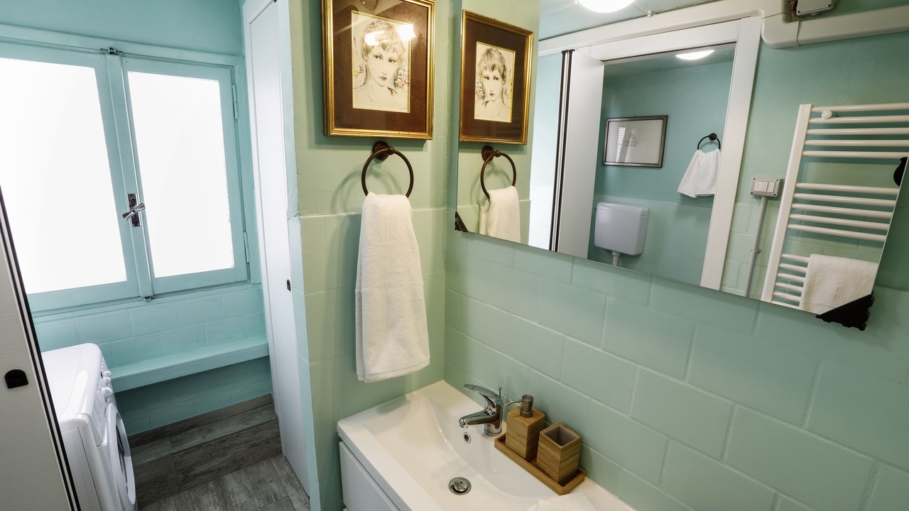 Photo of Bathroom in Rione V Ponte