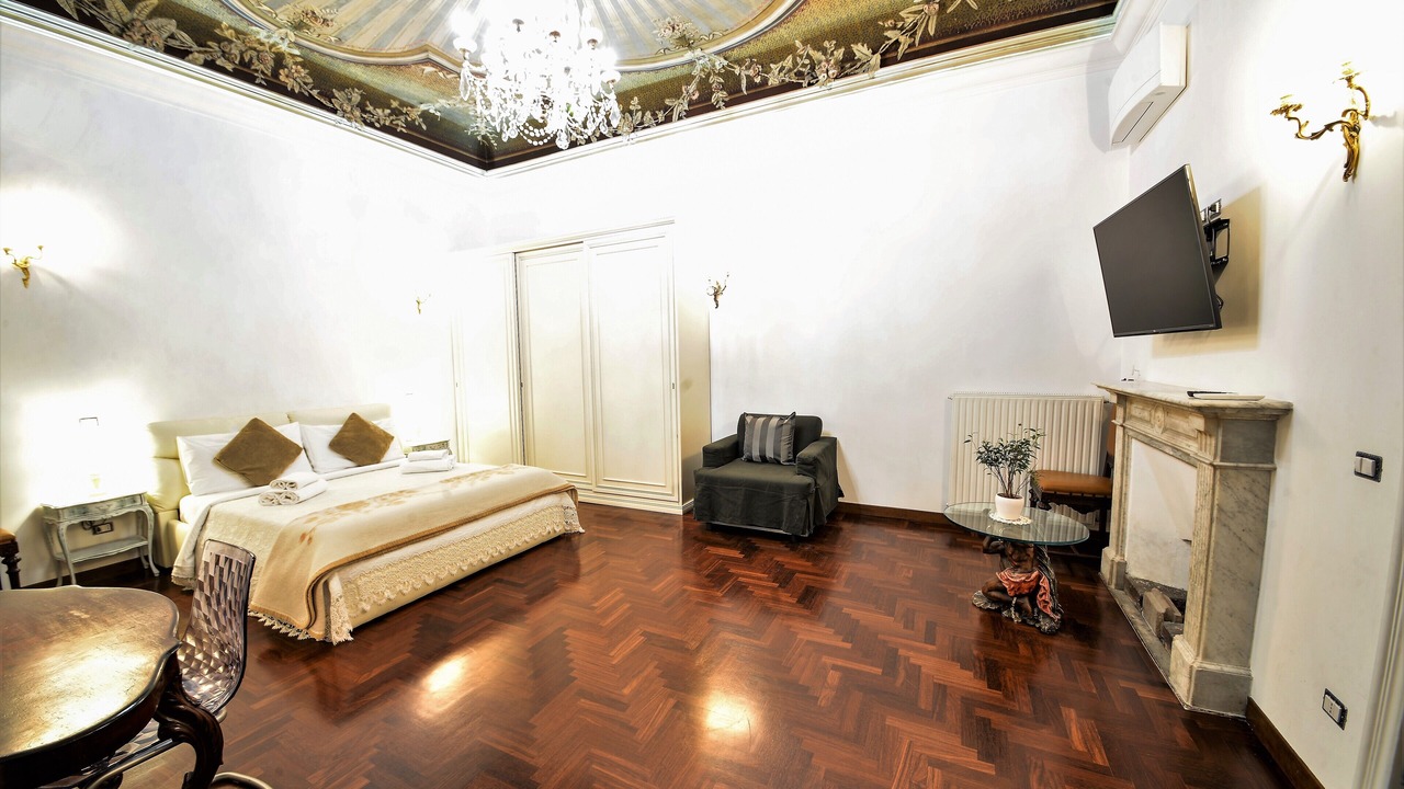 Photo of Bedroom in Rome City Centre