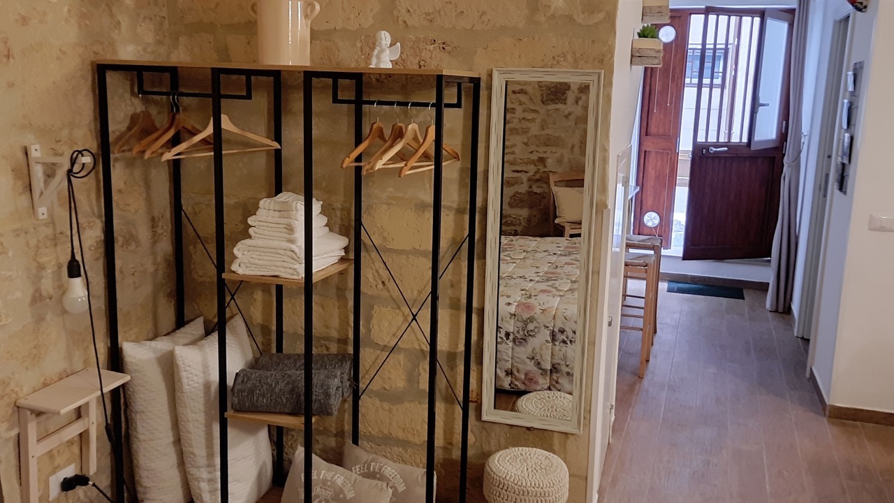 Photo of Bedroom in Bari City Centre