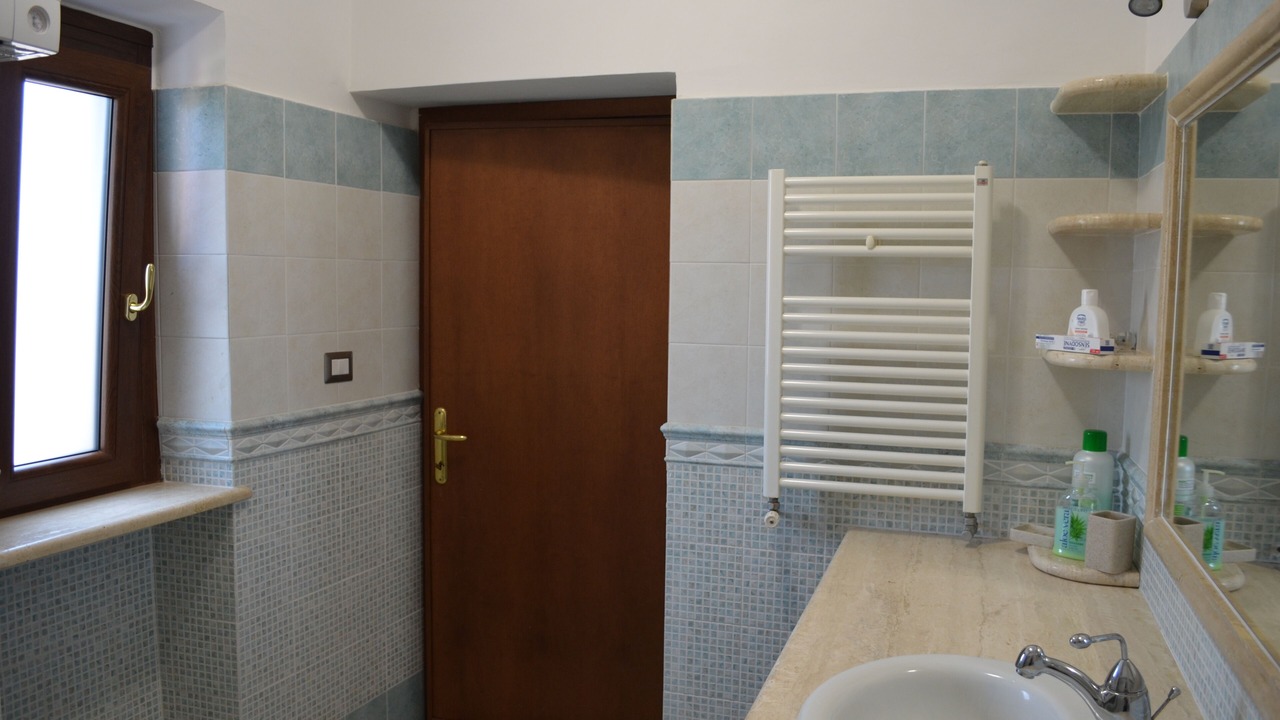 Photo of Bathroom in Gallese