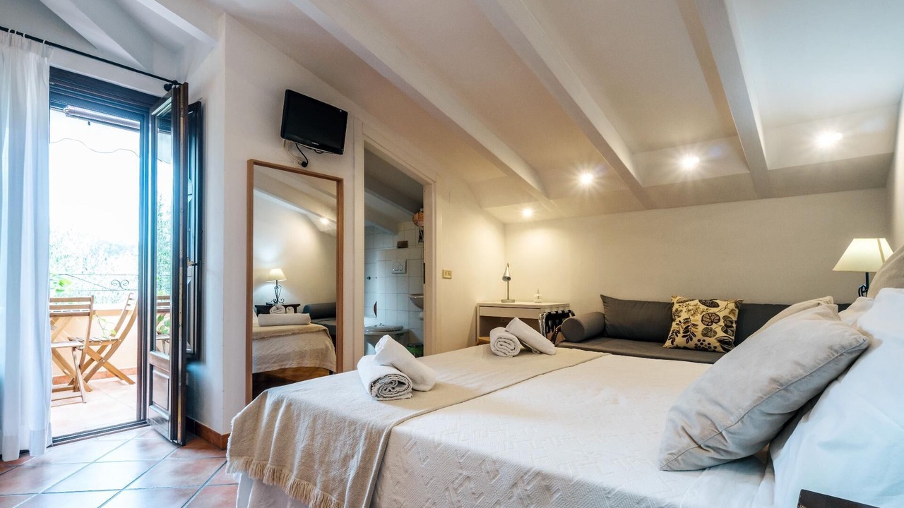 Photo of Bedroom in Palinuro