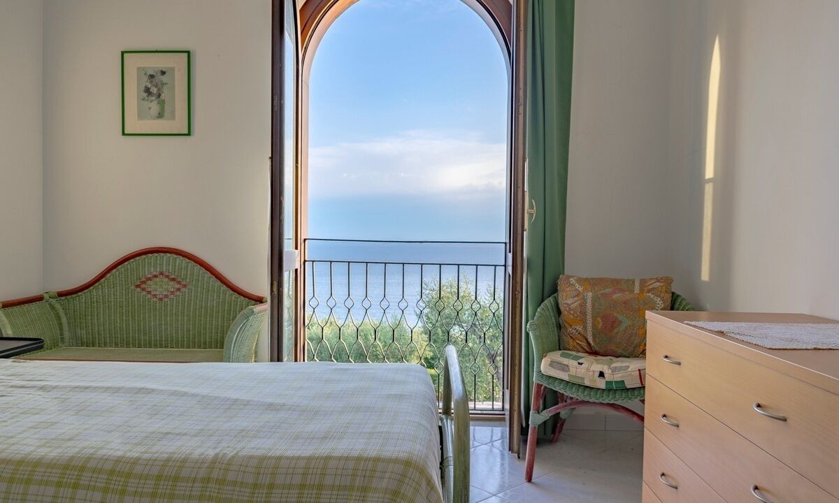 Photo of Bedroom in Pollica