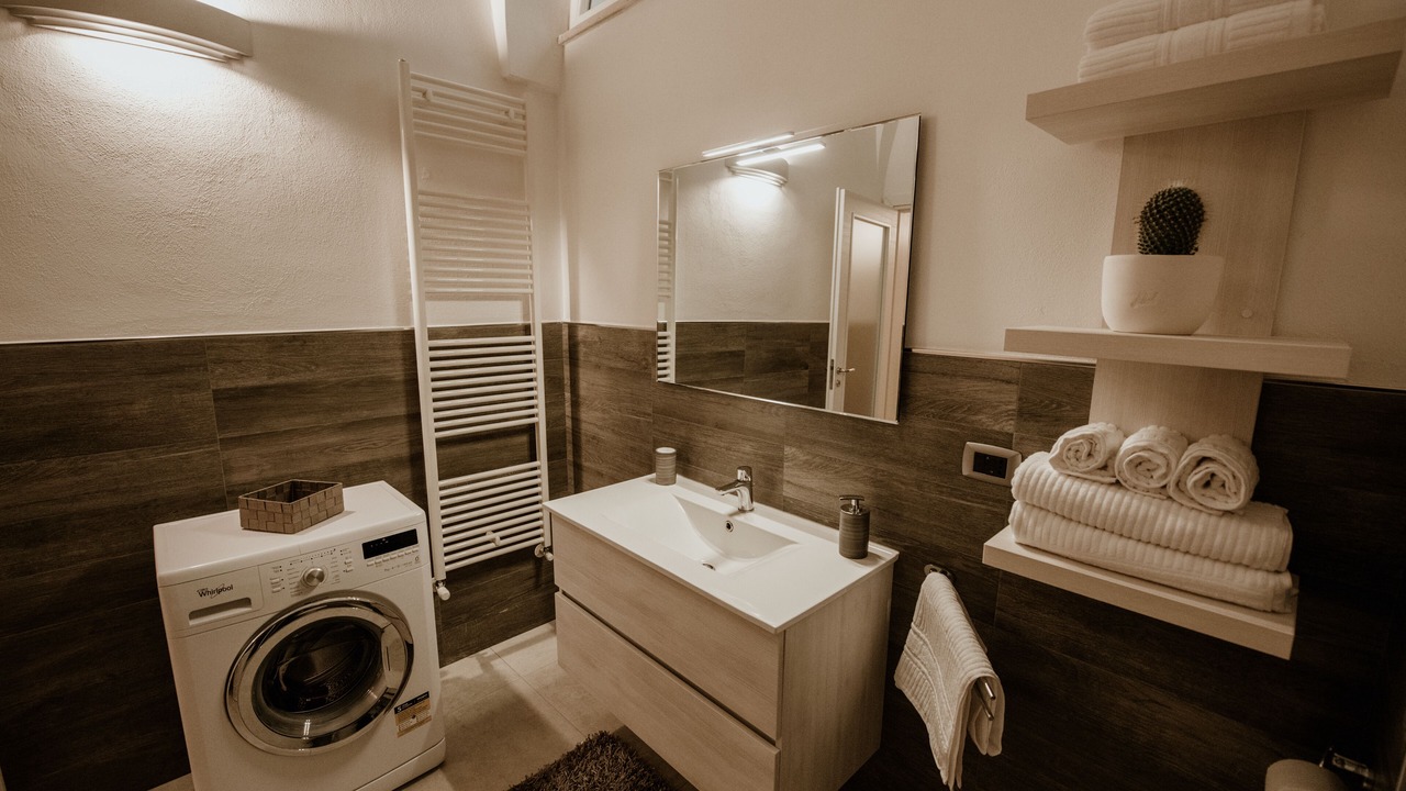 Photo of Bathroom in Brindisi Histotic Center