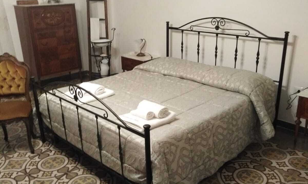 Photo of Bedroom in Old Town Cisternino