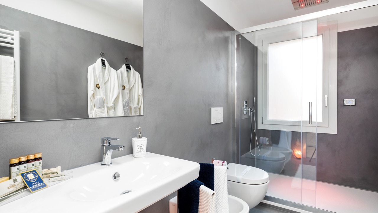 Photo of Bathroom in Castello
