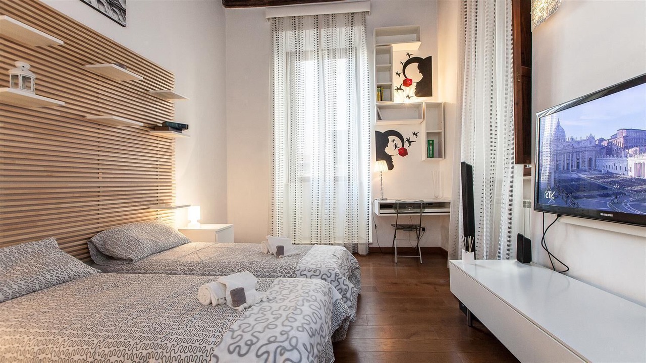 Photo of Bedroom in Rione VI Parione
