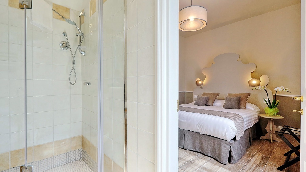 Photo of Bathroom in Celio