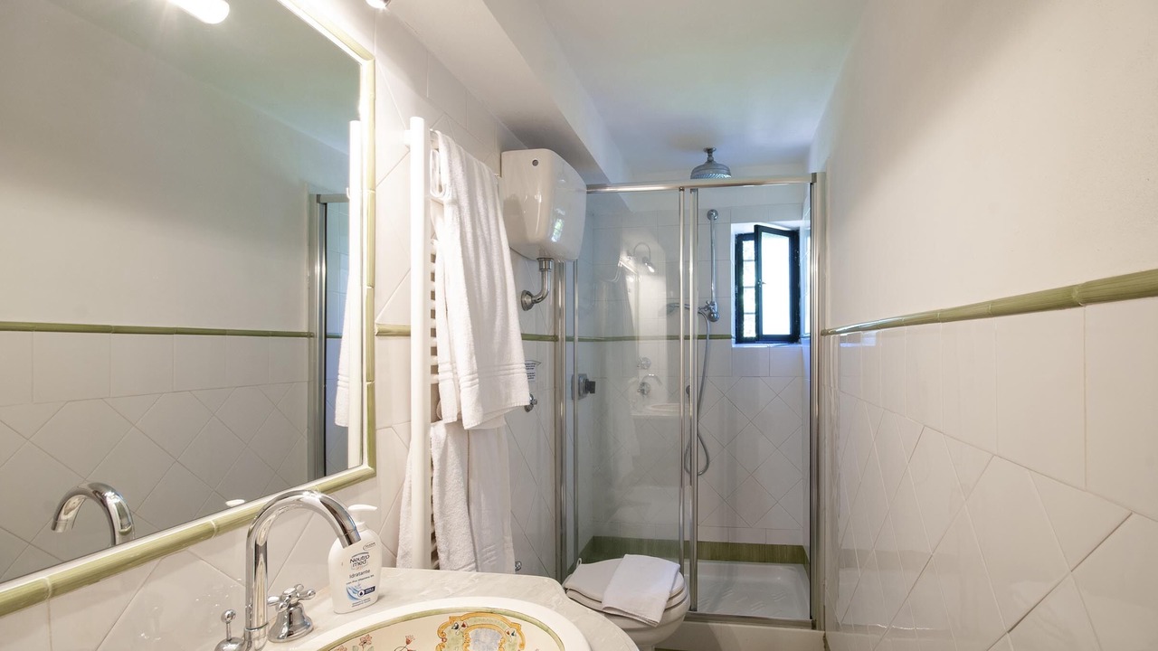 Photo of Bathroom in Capalbio