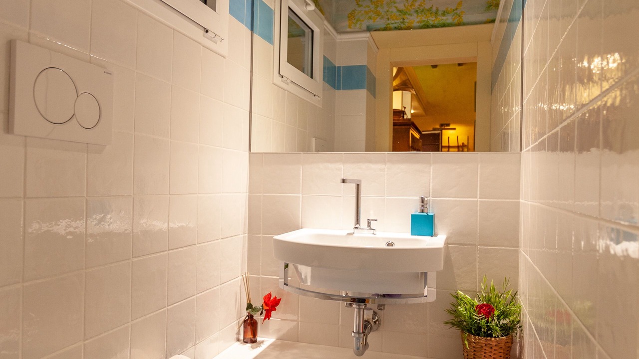 Photo of Bathroom in Rione XIV Borgo