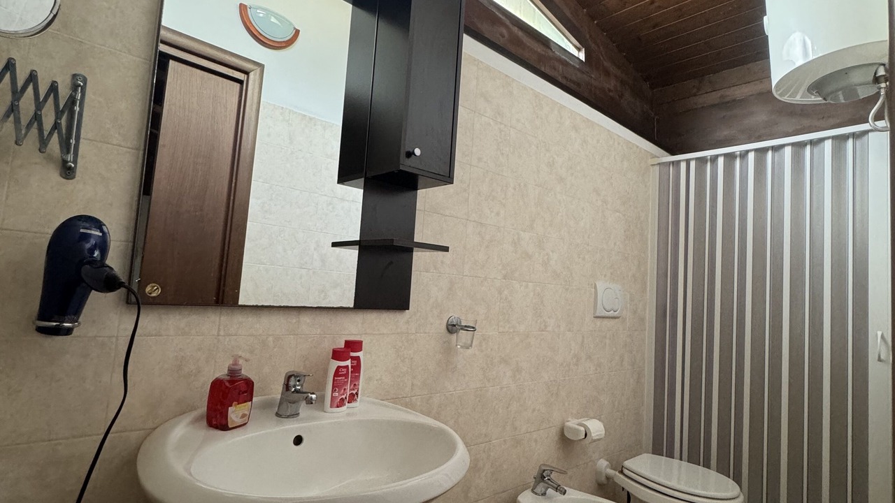 Photo of Bathroom in Turi