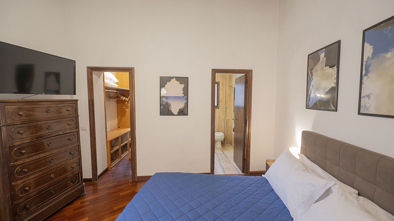 Photo of Bedroom in Rome City Centre