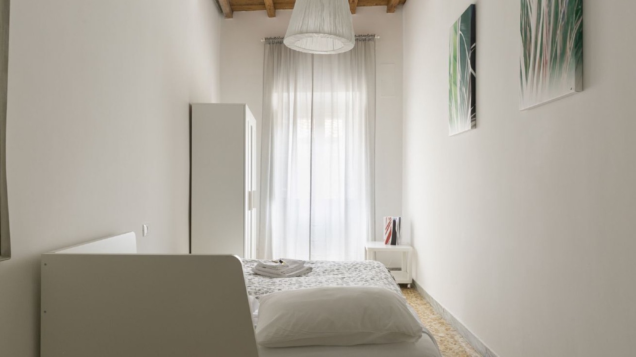 Photo of Bedroom in Rione VI Parione