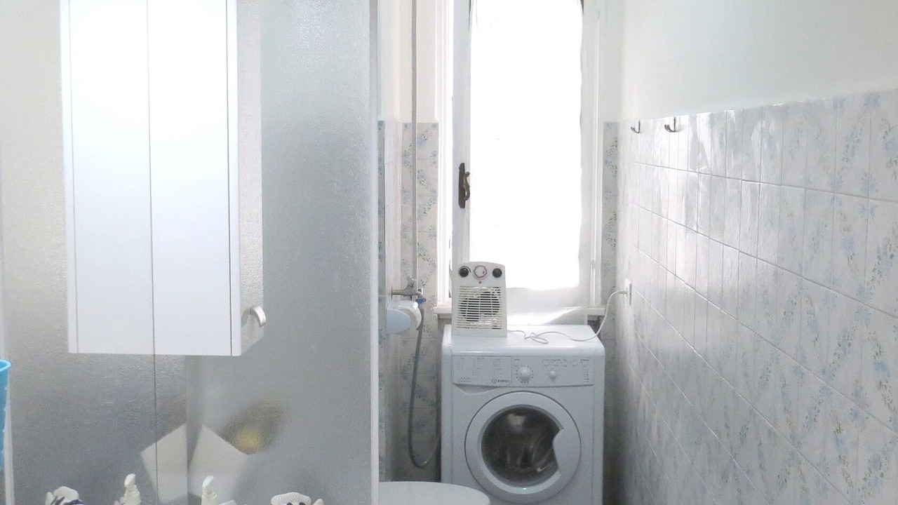 Photo of Bathroom in Quartiere XI Portuense
