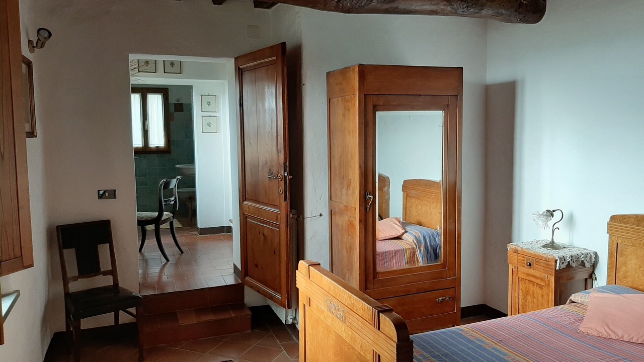 Photo of Bedroom in Montefollonico