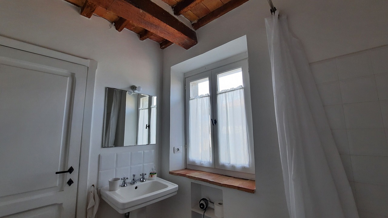Photo of Bathroom in Montiano