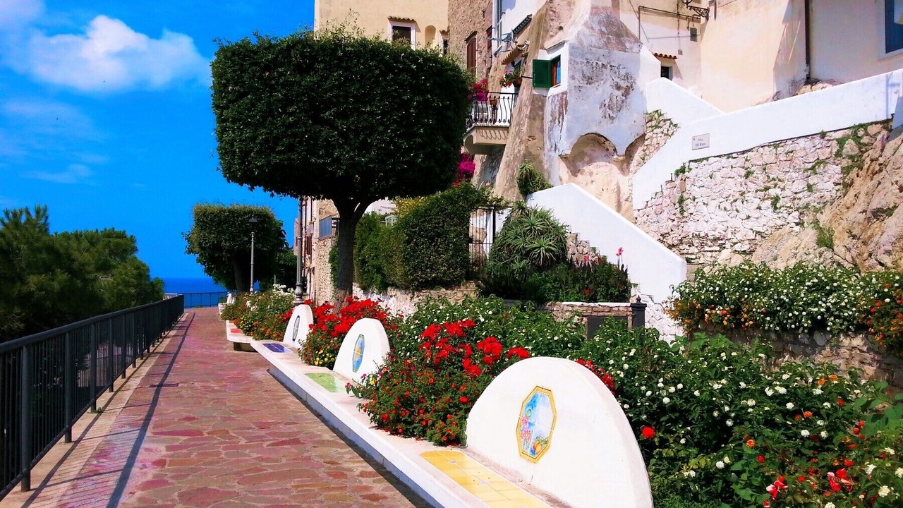 Photo of Others in Sperlonga