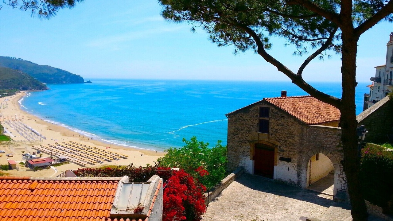 Photo of Others in Sperlonga