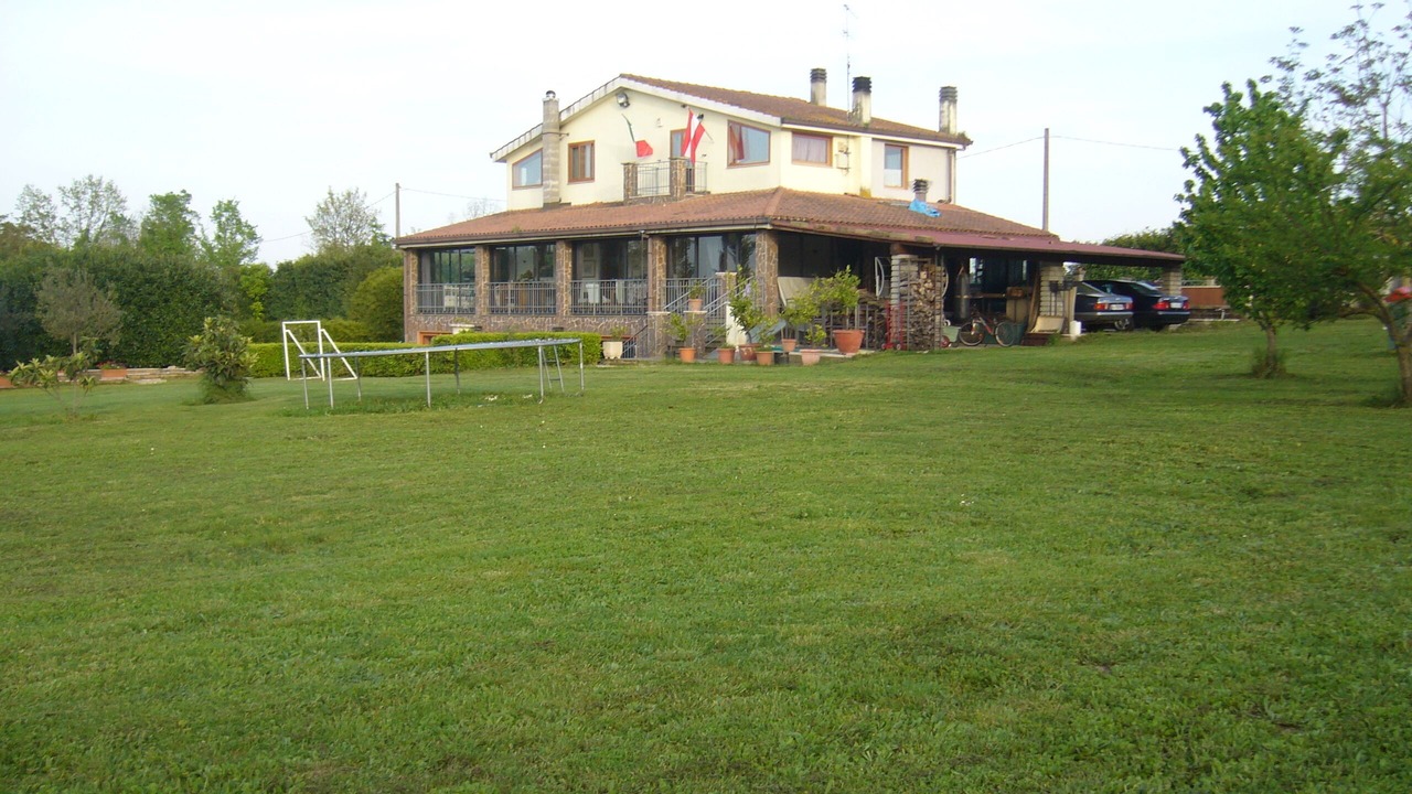 Photo of Outdoor in Nepi