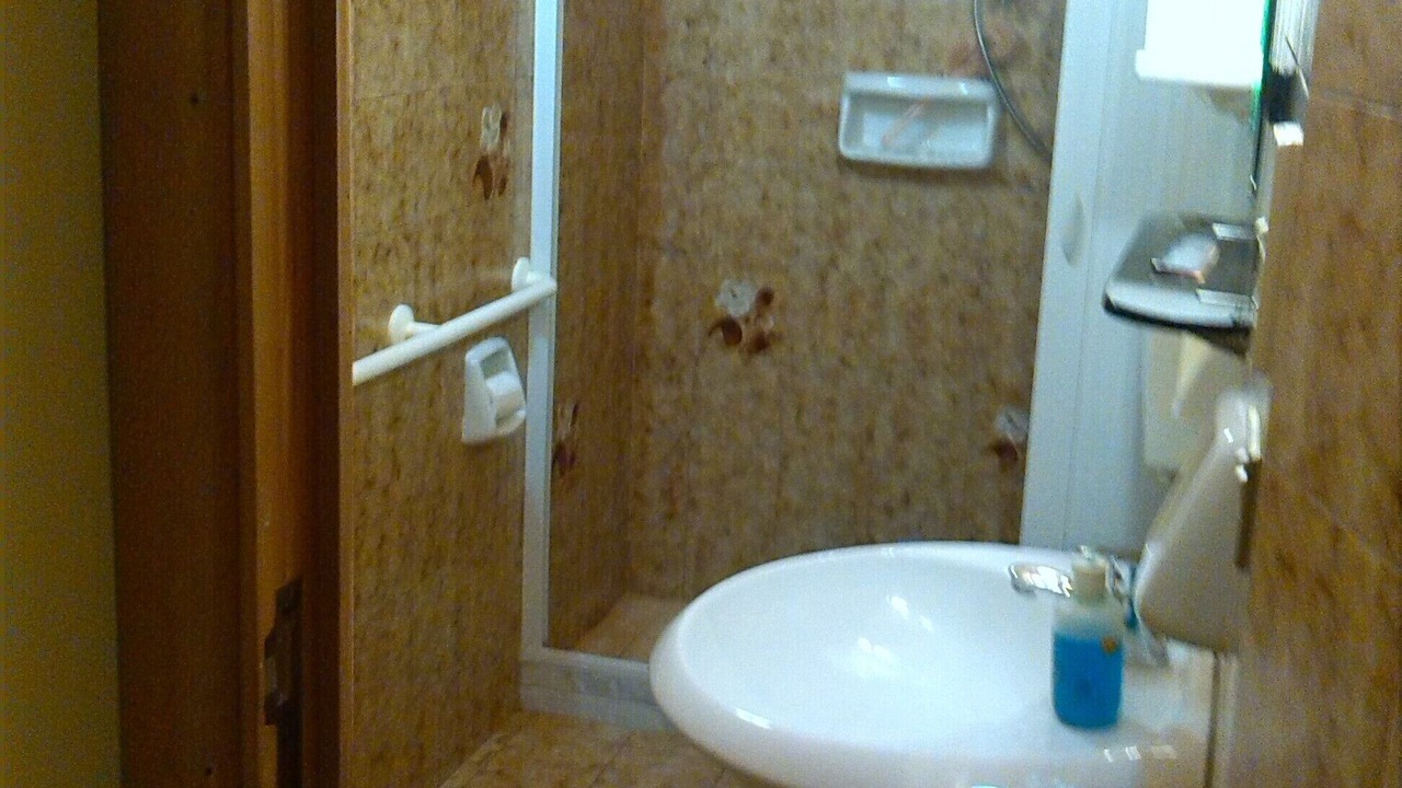 Photo of Bathroom in Avola