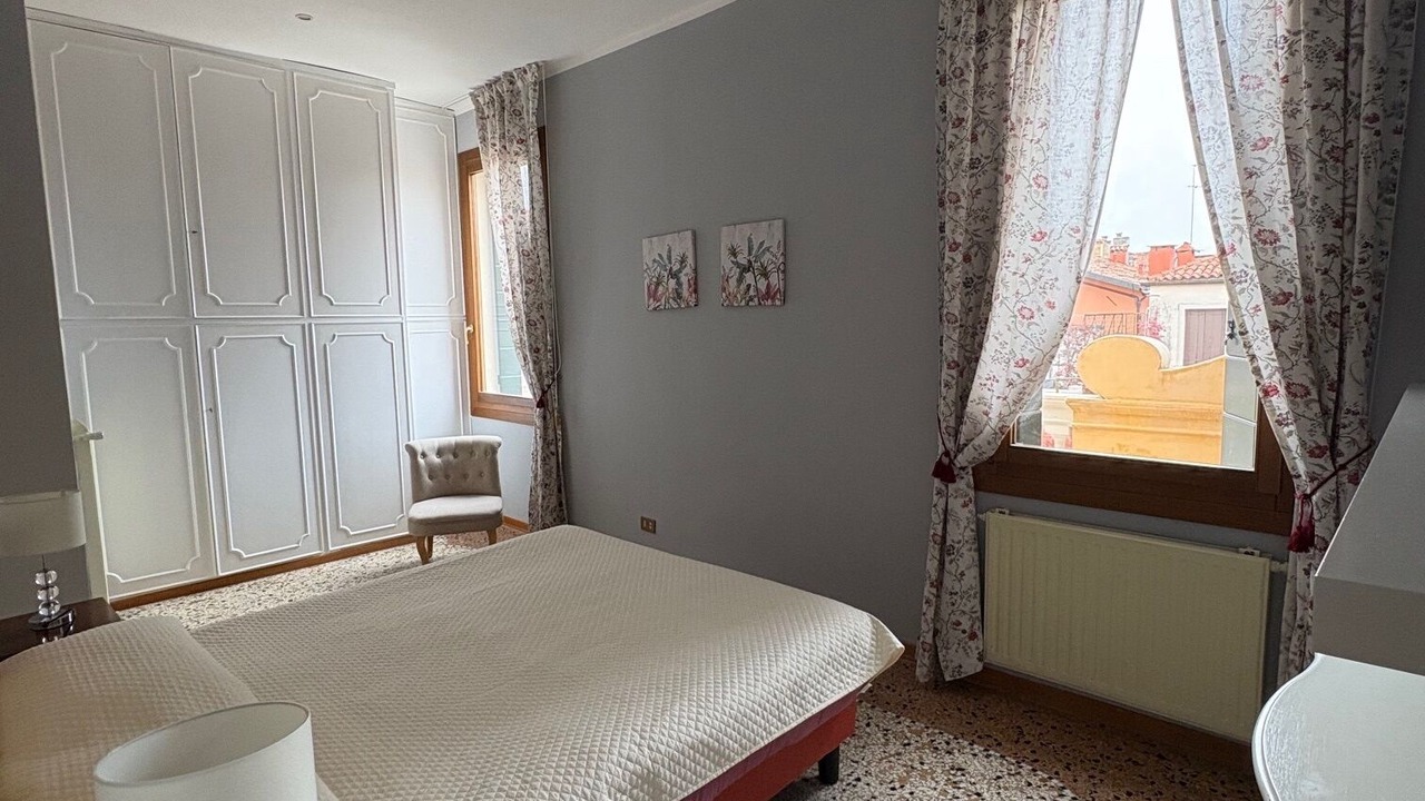 Photo of Bedroom in Santa Croce