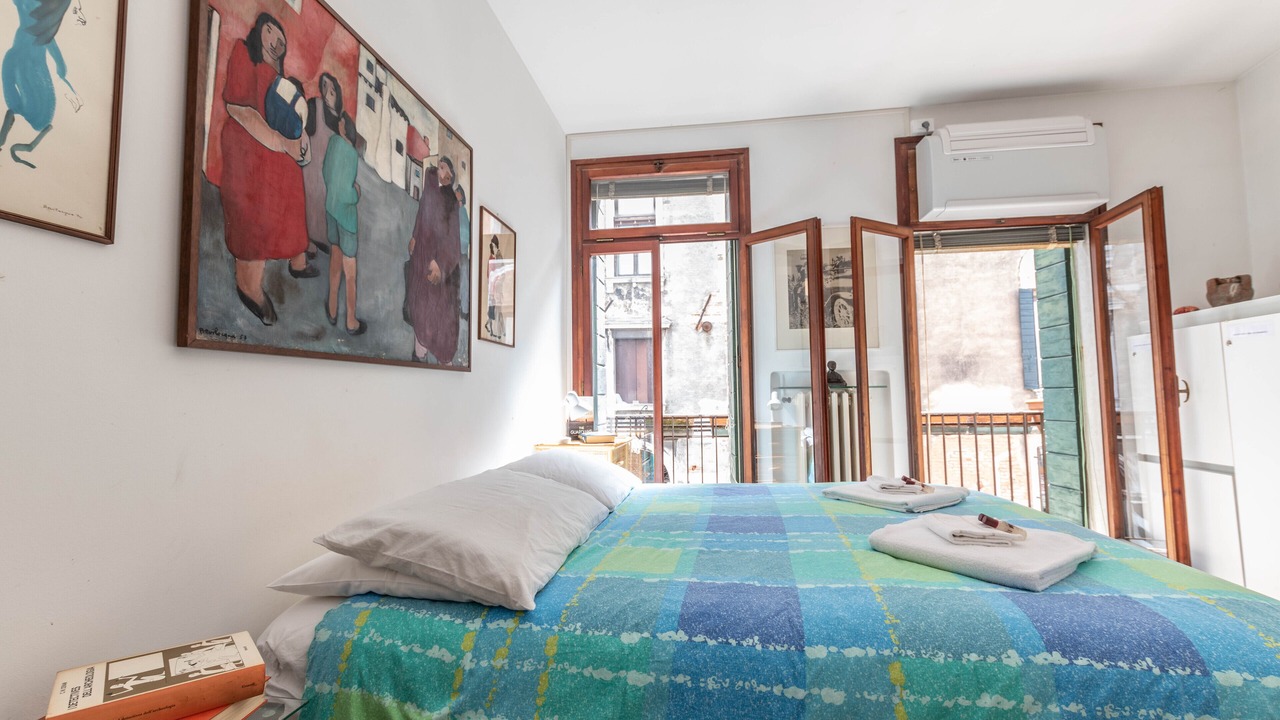 Photo of Bedroom in San Polo