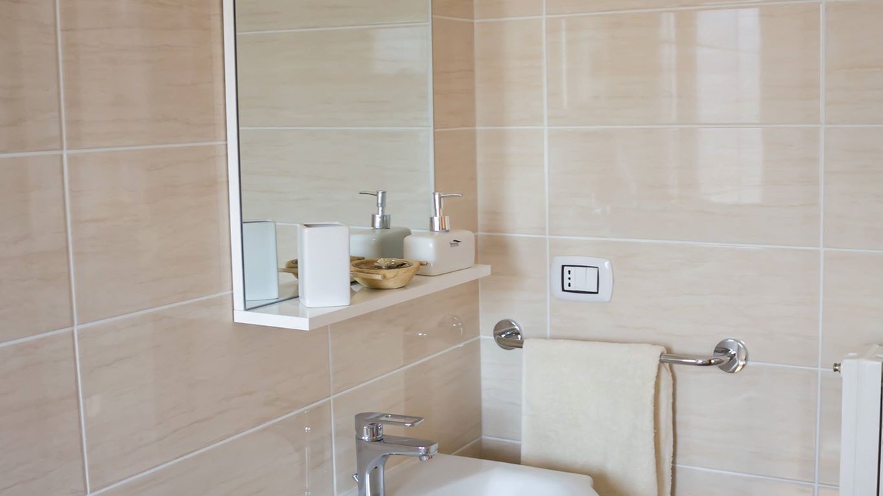 Photo of Bathroom in Avetrana