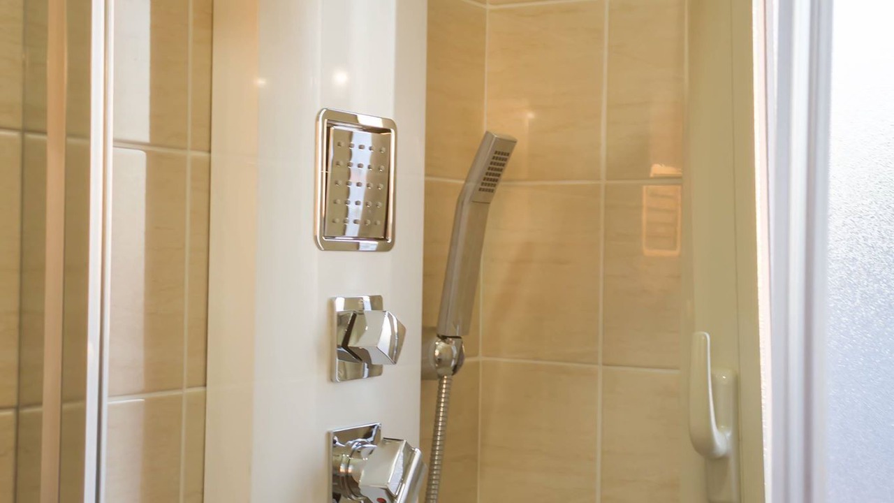 Photo of Bathroom in Avetrana