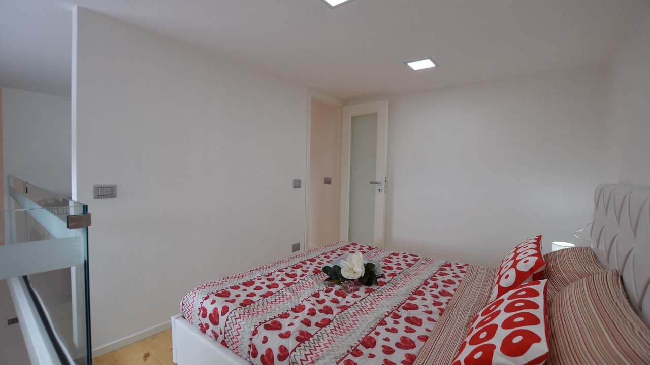 Photo of Bedroom in Laureana Cilento