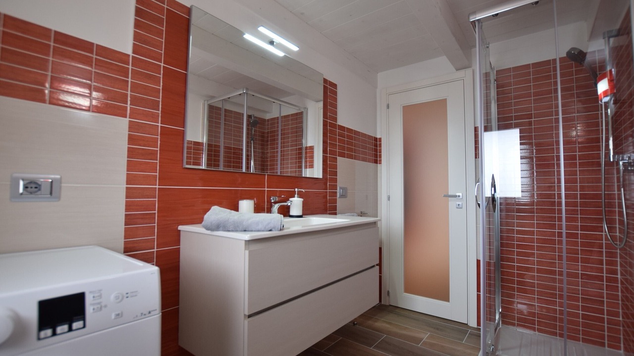 Photo of Bathroom in Laureana Cilento