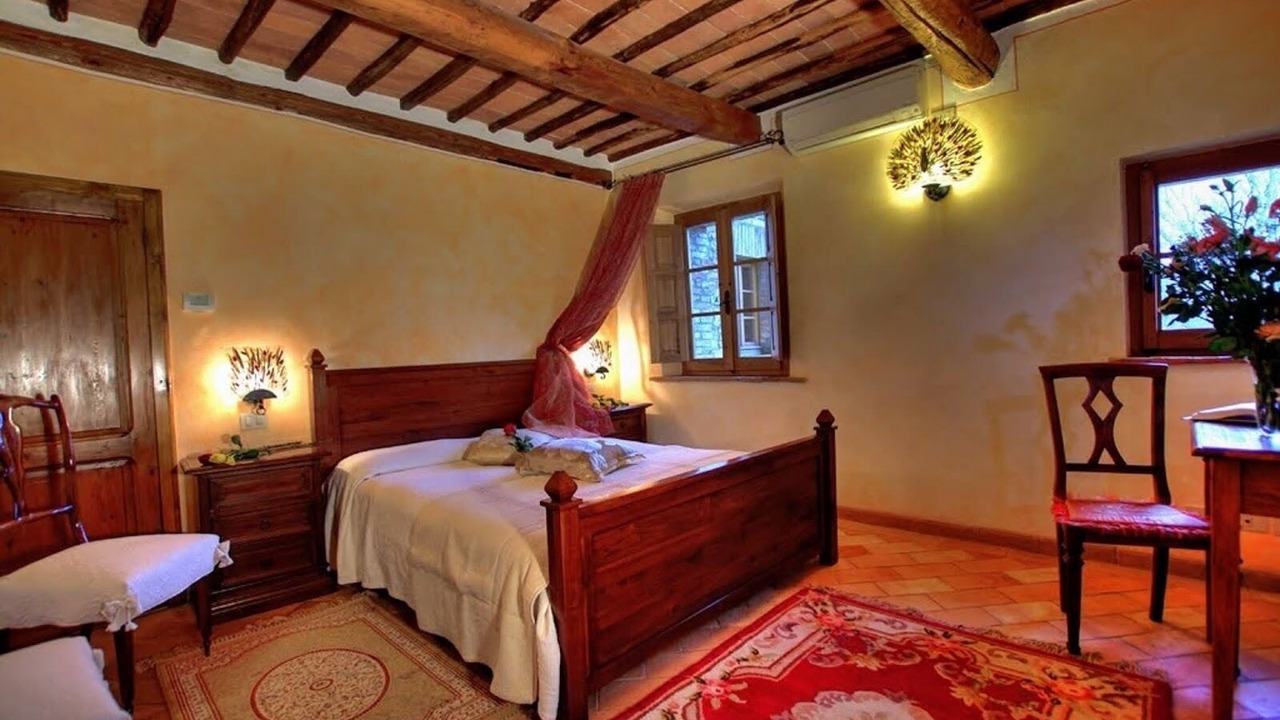 Photo of Bedroom in Montepulciano
