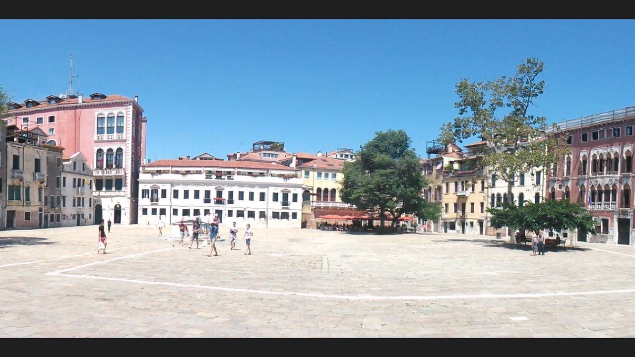 Photo of Others in San Polo
