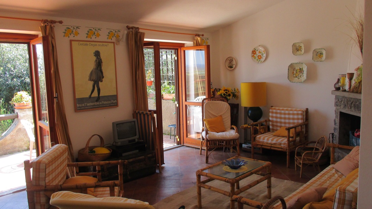 Photo of Livingroom in Ansedonia
