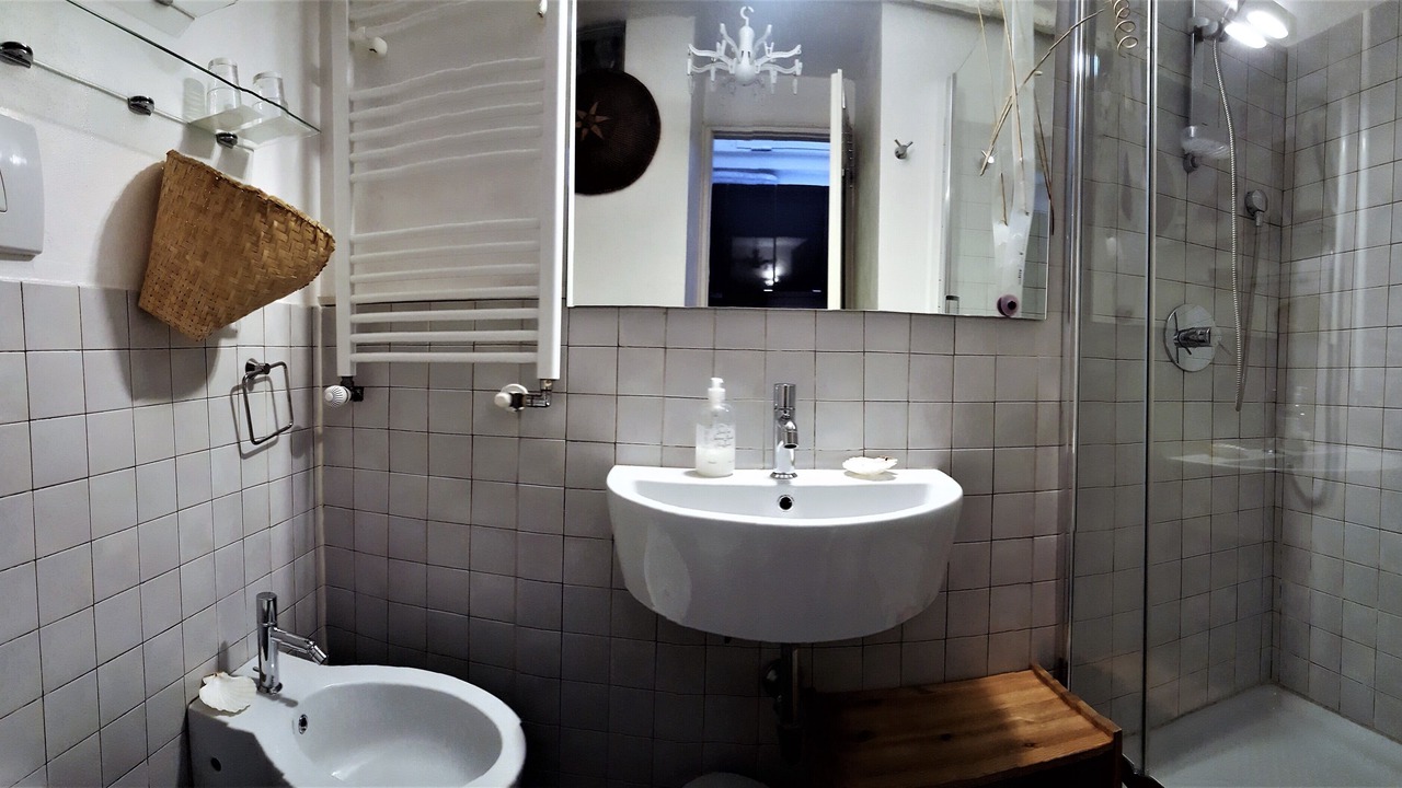 Photo of Bathroom in Monti