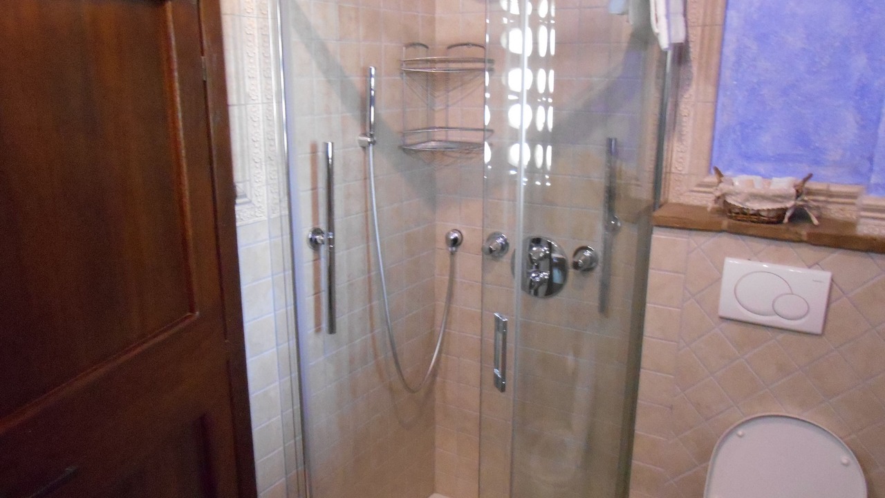 Photo of Bathroom in Fighille