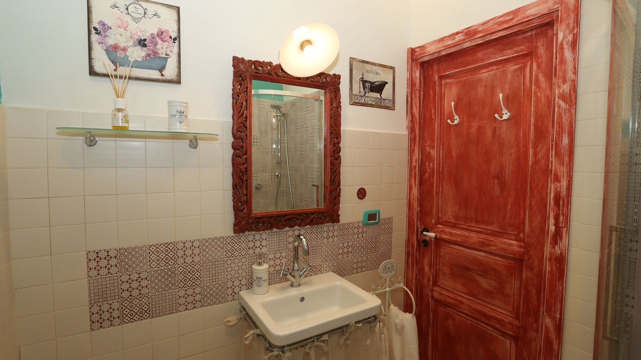 Photo of Bathroom in Aventine