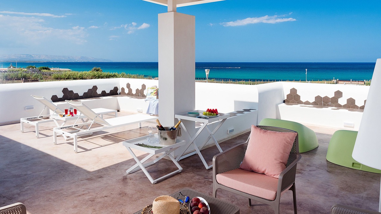 Photo of Patio Balcony in Reitani