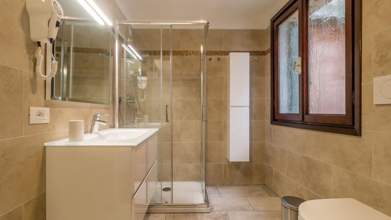 Photo of Bathroom in Castello