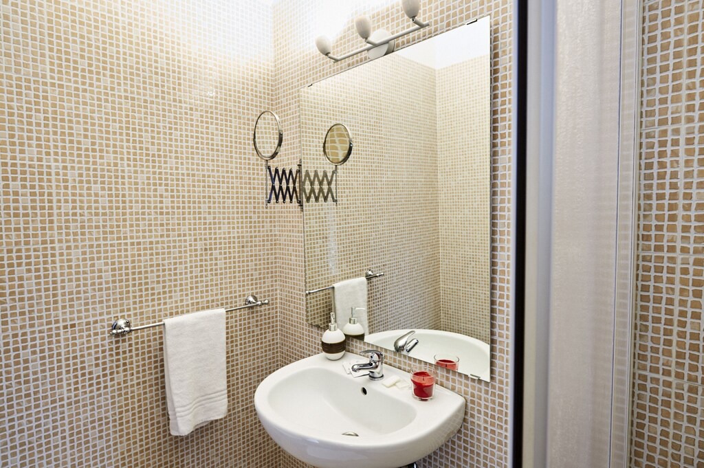 Photo of Bathroom in Cinecitta