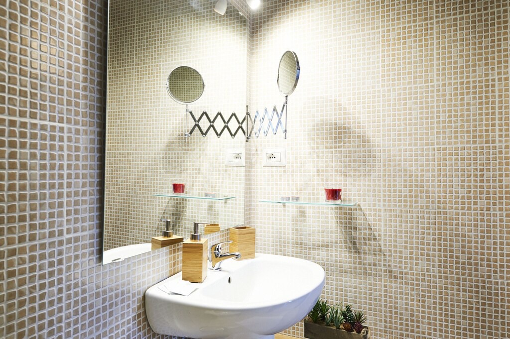 Photo of Bathroom in Cinecitta