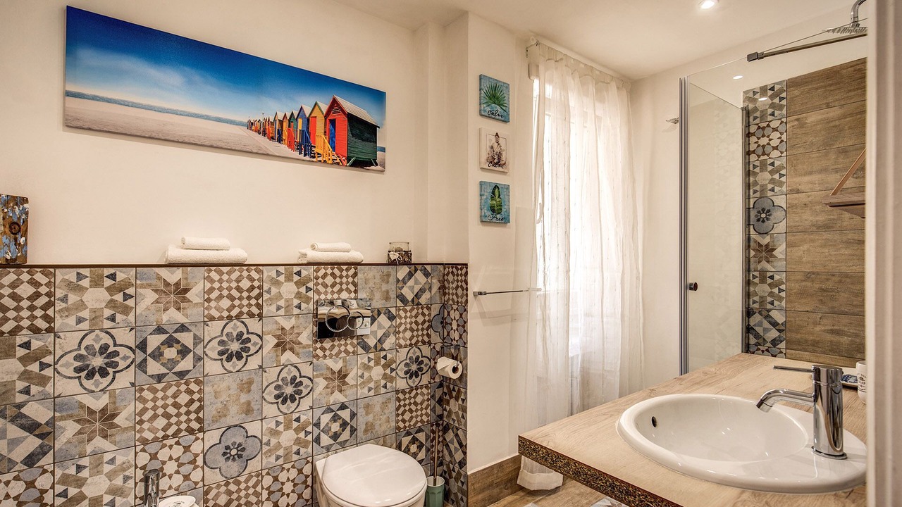 Photo of Bathroom in Quartiere XXXIII Lido di Ostia Ponente