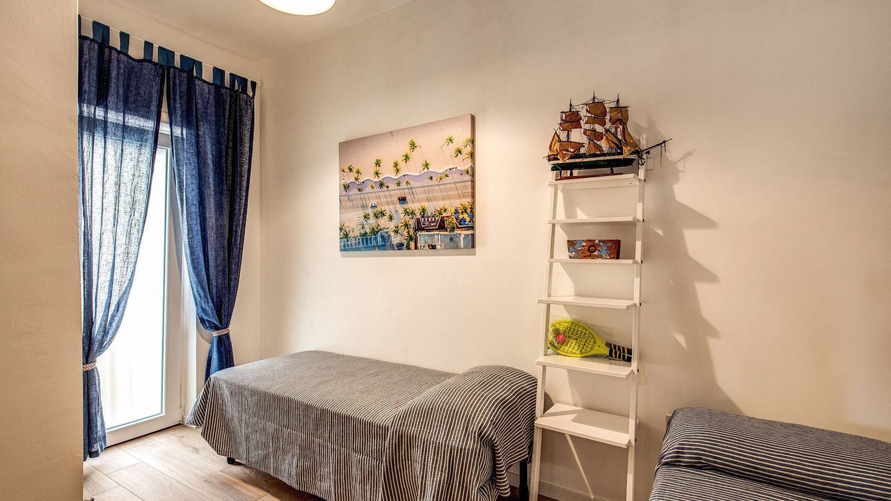 Photo of Bedroom in Quartiere XXXIII Lido di Ostia Ponente