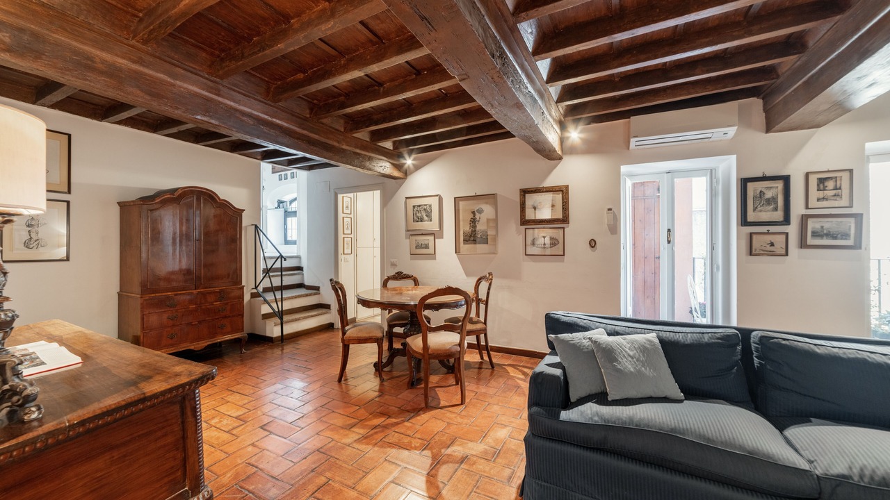 Photo of Livingroom in Rione VII Regola