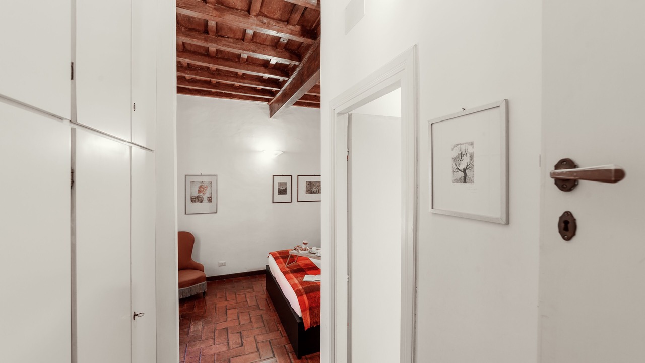 Photo of Others in Rione VII Regola