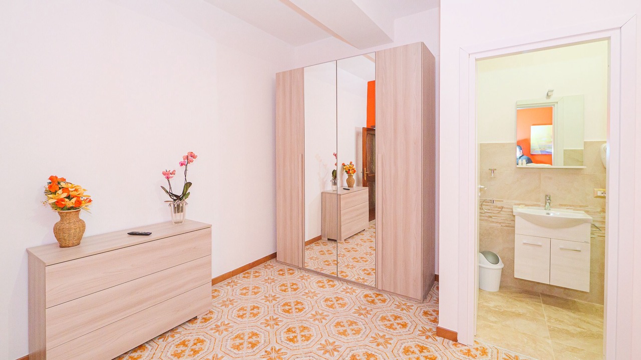 Photo of Bathroom in Sorrento City Centre