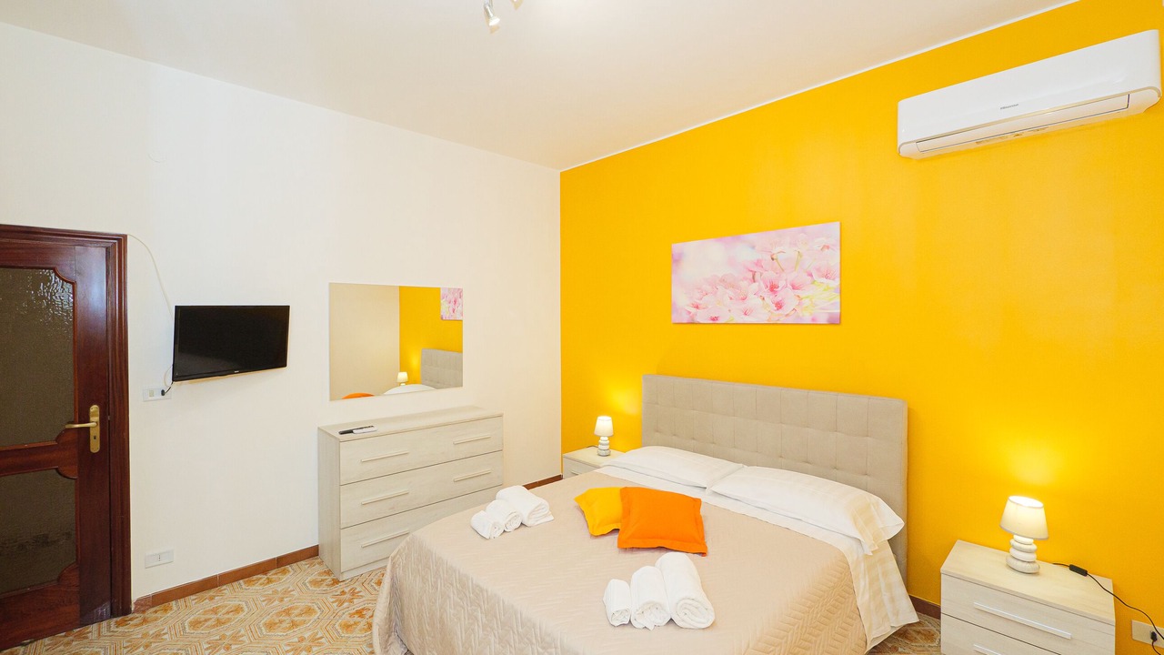 Photo of Bedroom in Sorrento City Centre