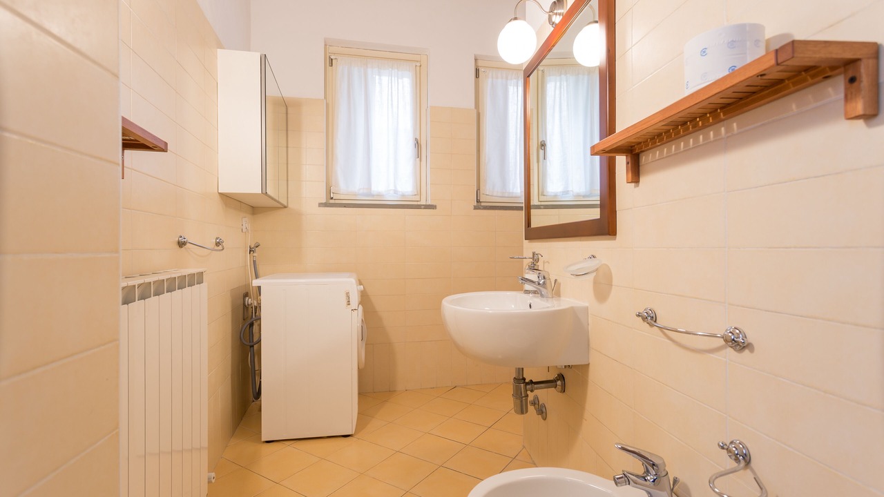 Photo of Bathroom in Old Town