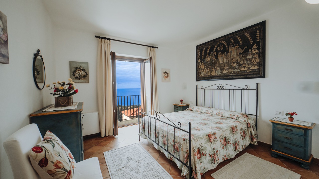 Photo of Bedroom in Pisciotta