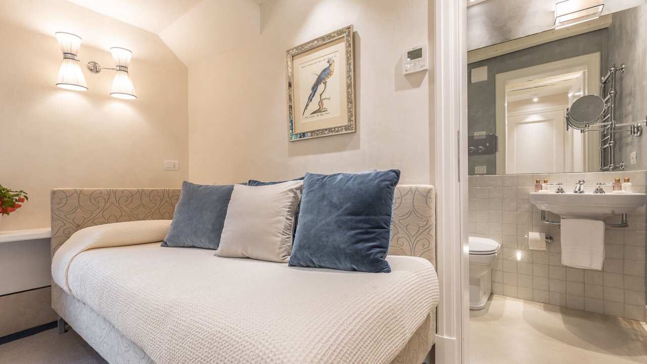 Photo of Bathroom in Dorsoduro